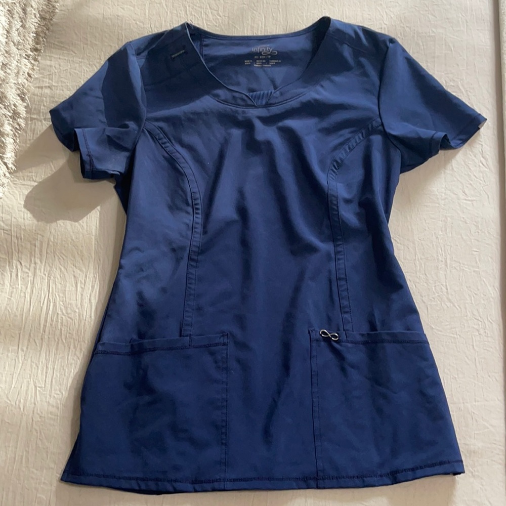 Cherokee infinity scrub top